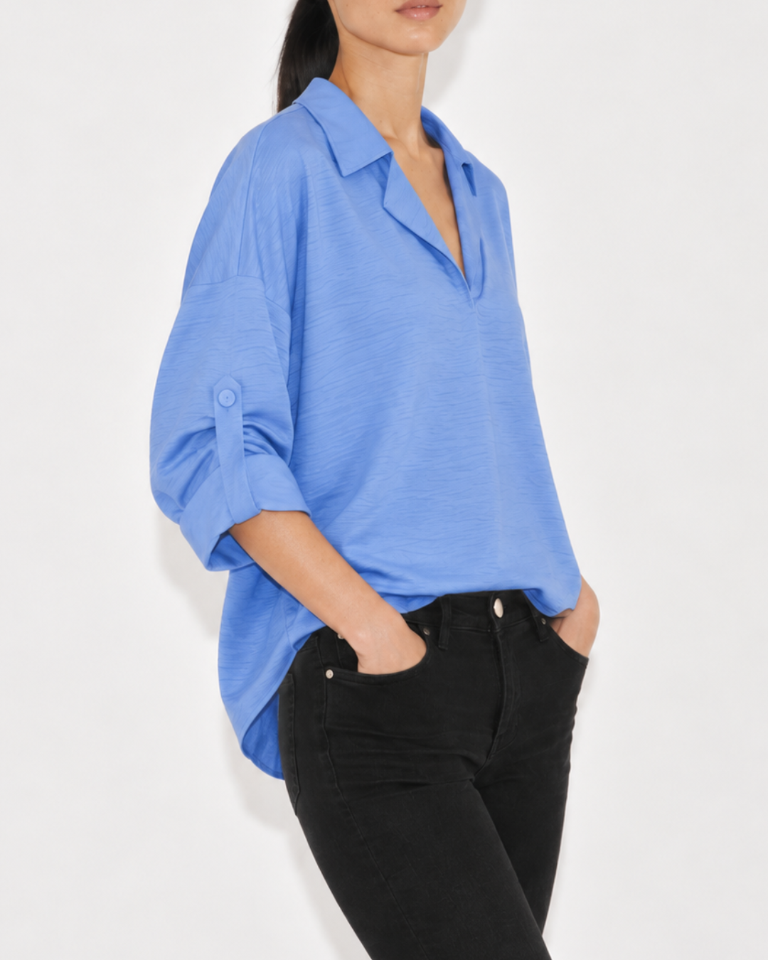 Blusa Dama Victoria Cuello Abierto y Manga ¾ - Purple Rain