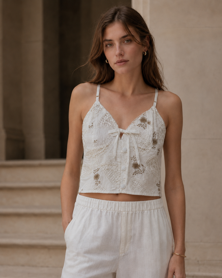 Blusa Dama con Bordado Botánico Marfil