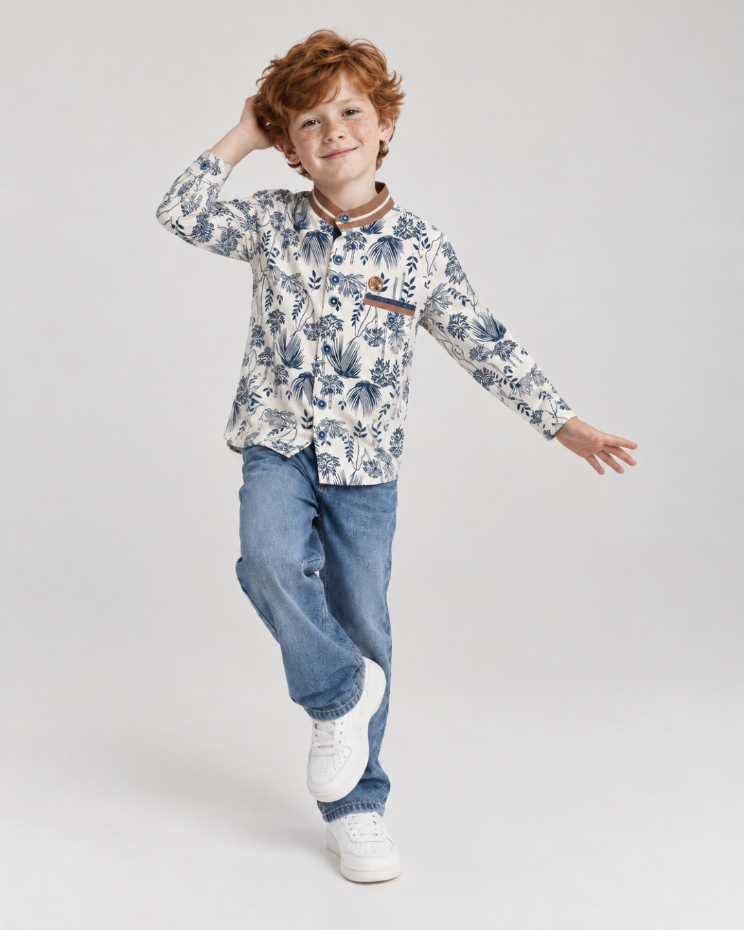 Camisa Niño Manga Larga con Estampado Cuello Nerú