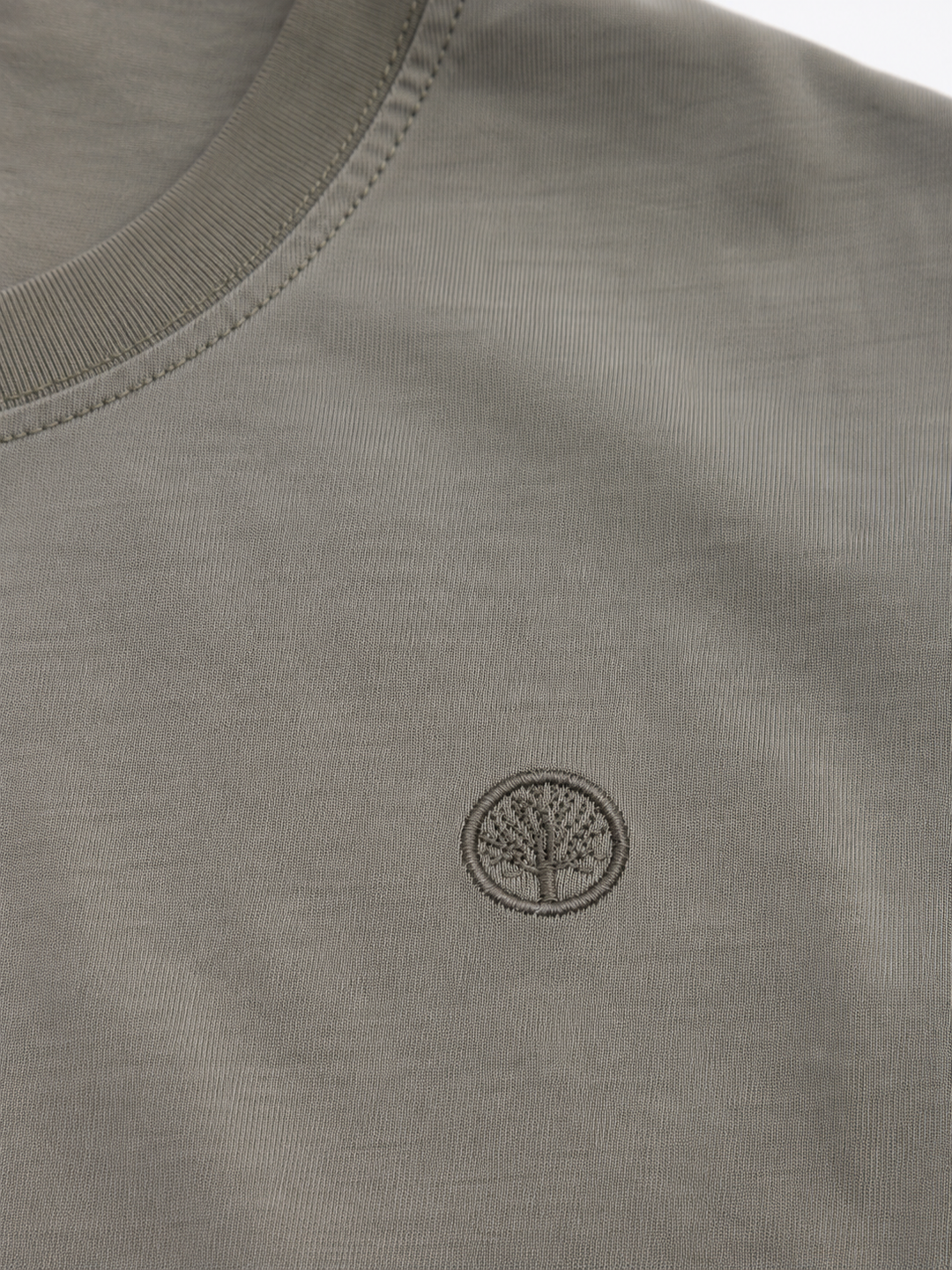Camiseta Esencial Pima Cuello Redondo