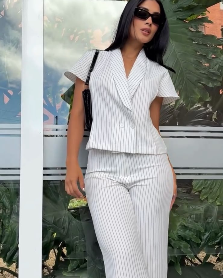 Conjunto elegante dos piezas dama - Purple Rain