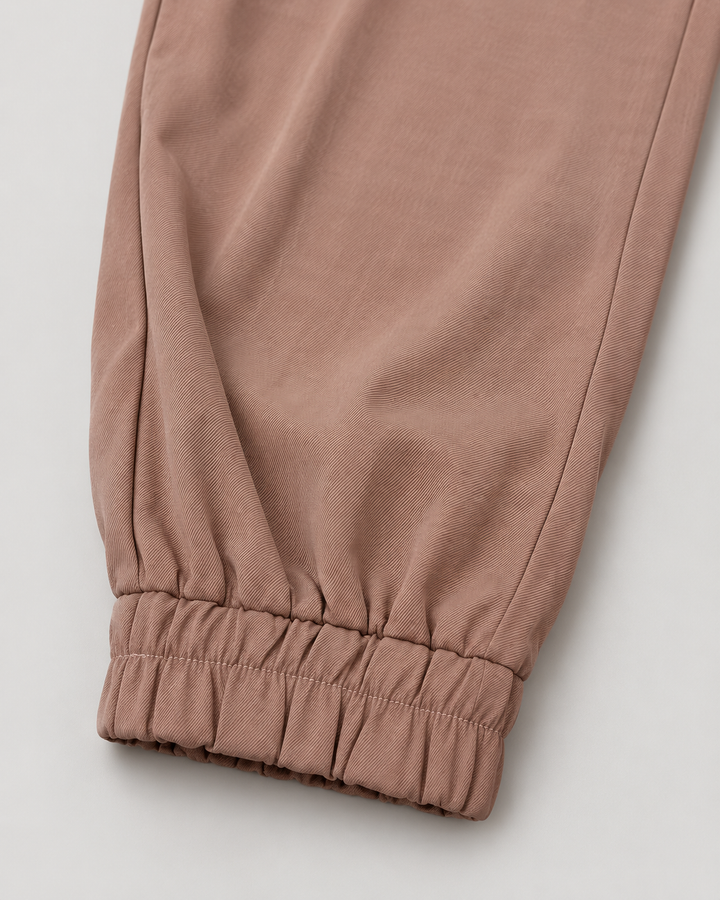 Pantalón jogger de mujer tiro alto con lazo terracota