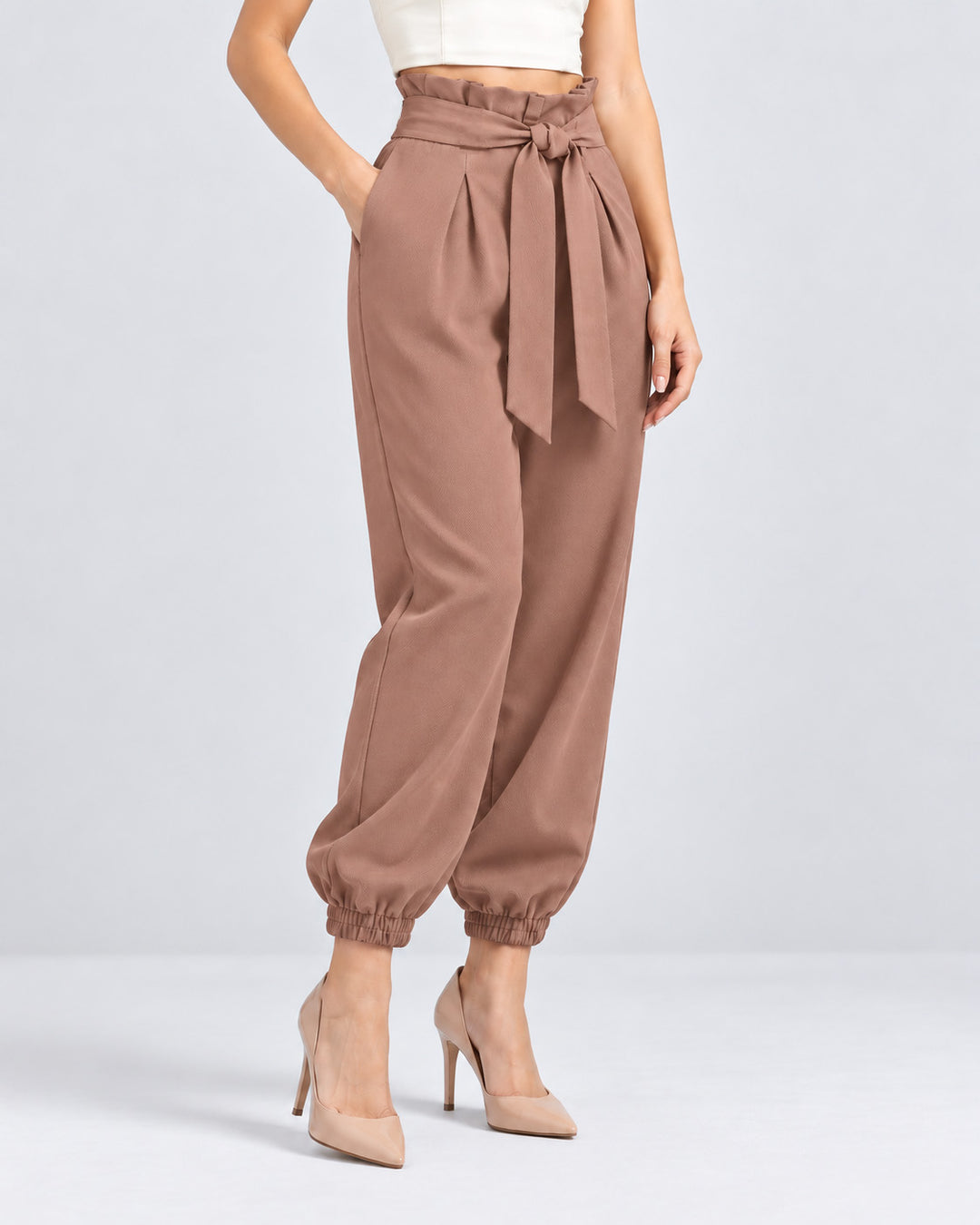 Pantalón jogger de mujer tiro alto con lazo terracota