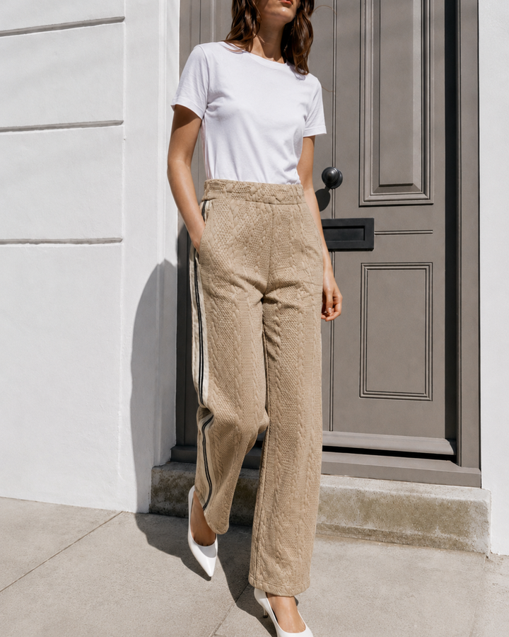 Pantalón Dama · Punto Trenzado con Cinta Lateral