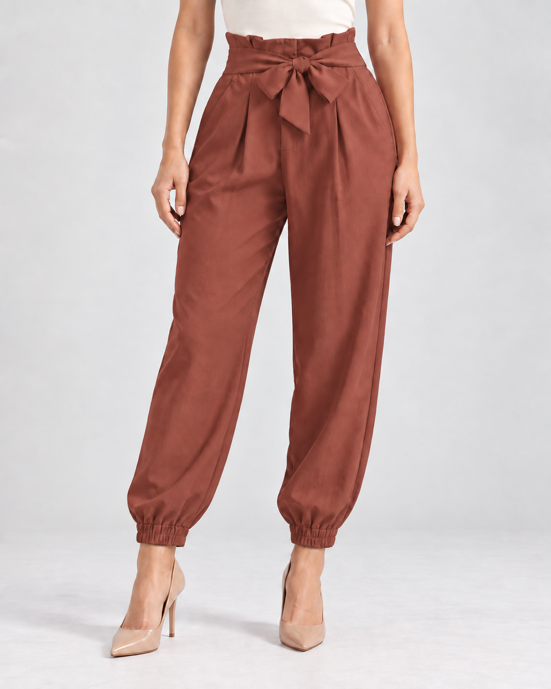 Pantalón jogger de mujer tiro alto con lazo terracota