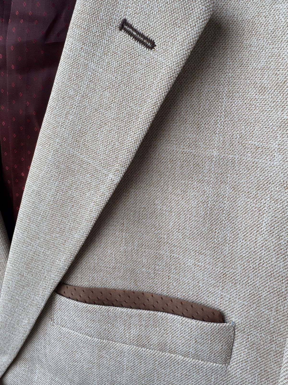 traje completo beige claro - Purple Rain
