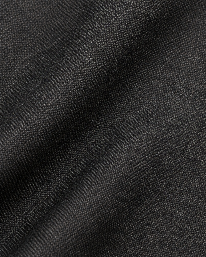 Traje de hombre premium texturizado gris oscuro con coderas