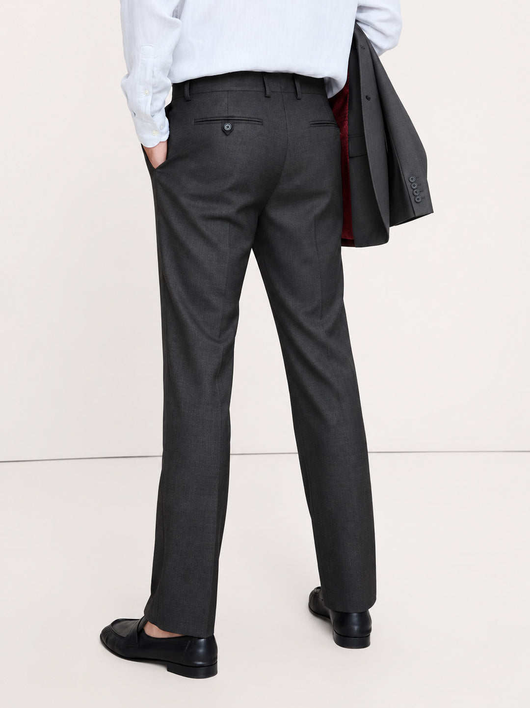 Traje formal para hombre con micro diseño y brillo sutil