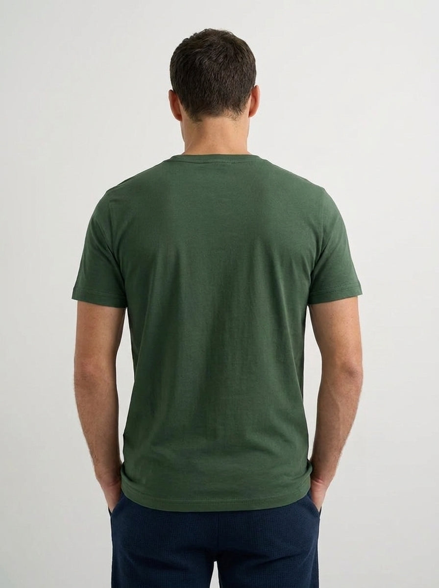 Camiseta_Esencial_Pima_Cuello_Redondo posterior 