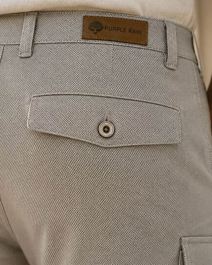 pantalon beige claro hombre